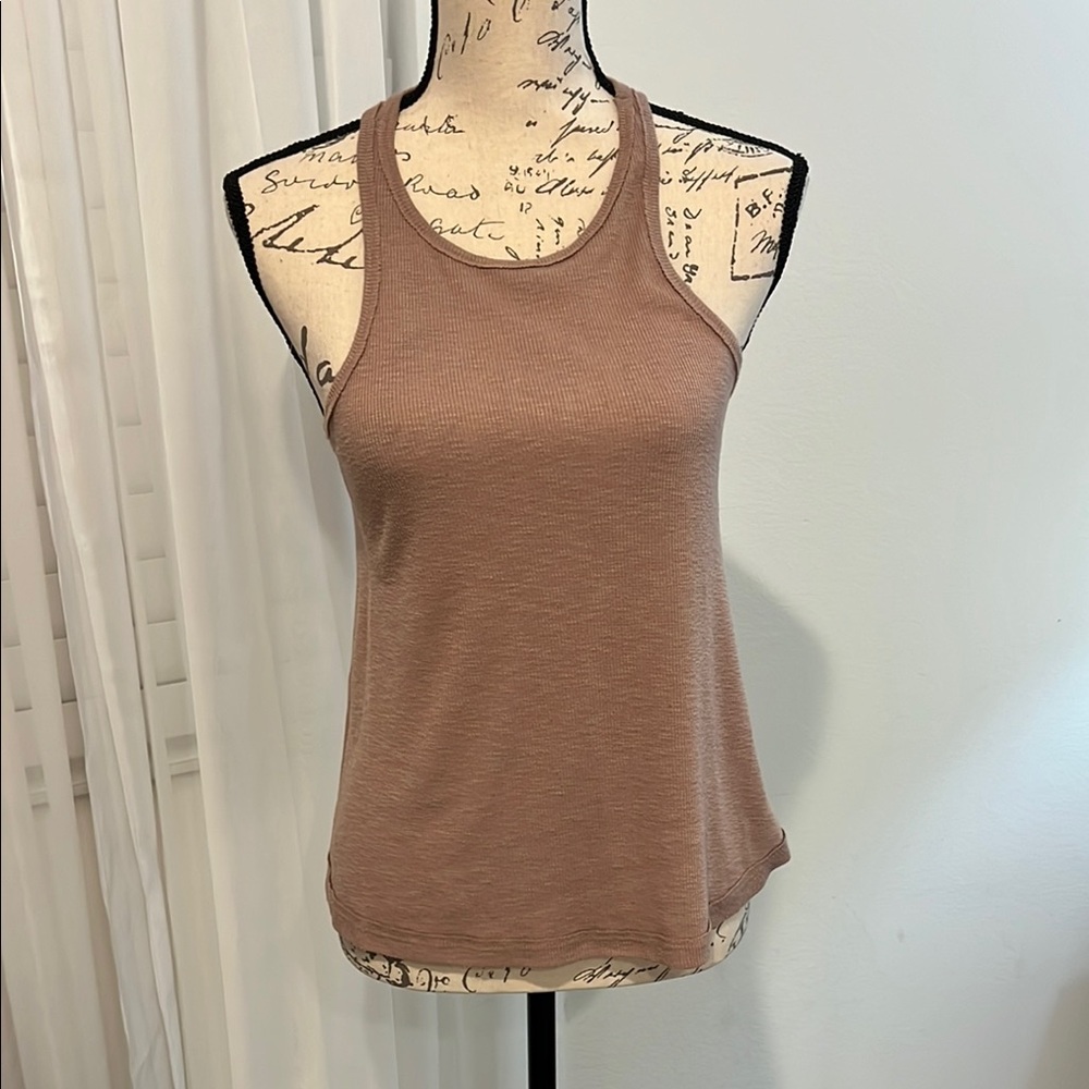 🛍️ Free People Women's Tan Sleeveless Top Sz Small